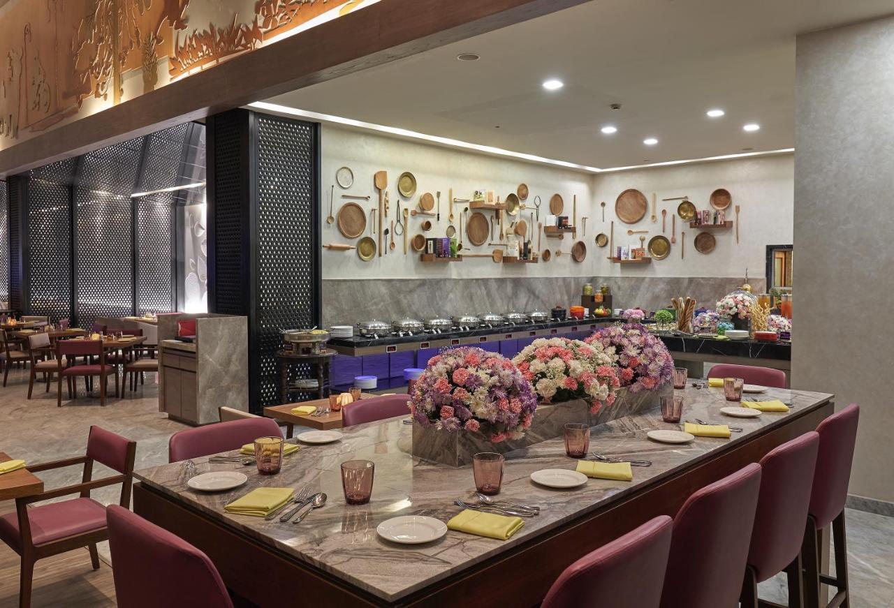 加尔各答威万塔em岔路酒店 外观 照片 The buffet at the hotel
